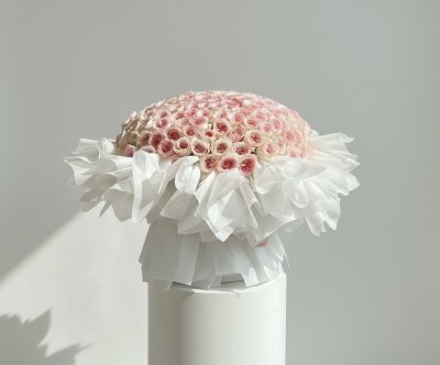 Valentines Day 100 Roses PINK